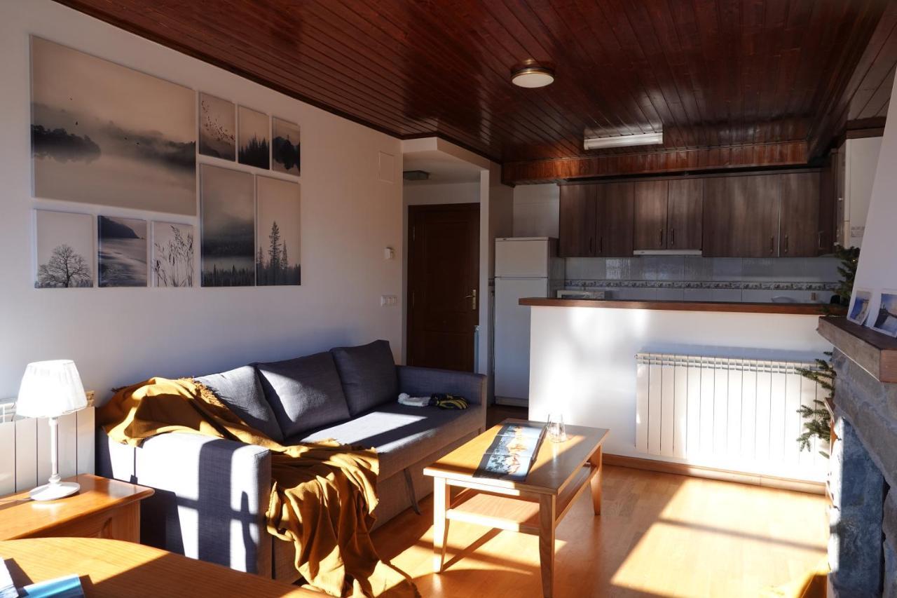 Stone Garaje Cubierto Y Trastero Pirineos360 Apartment Formigal Exterior photo